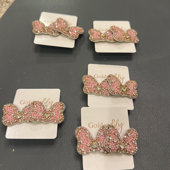 Golden Lily - Disney Bow with Rhinestone Stud Earrings - Pink BNWT - Picture 3 of 5